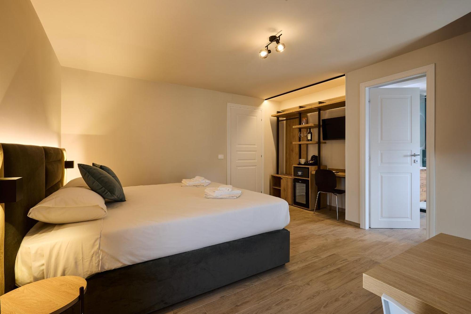 Relais Tiburtina Bed & Breakfast Rome Exterior photo